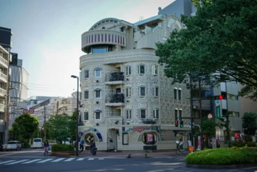 waseda el dorado tokyo house Von Jour Caux