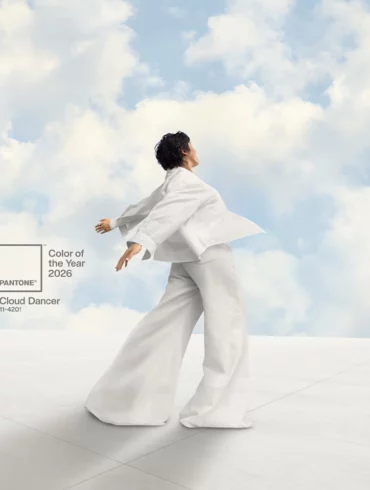 cloud dancer couleur pantone 2026 slash culture