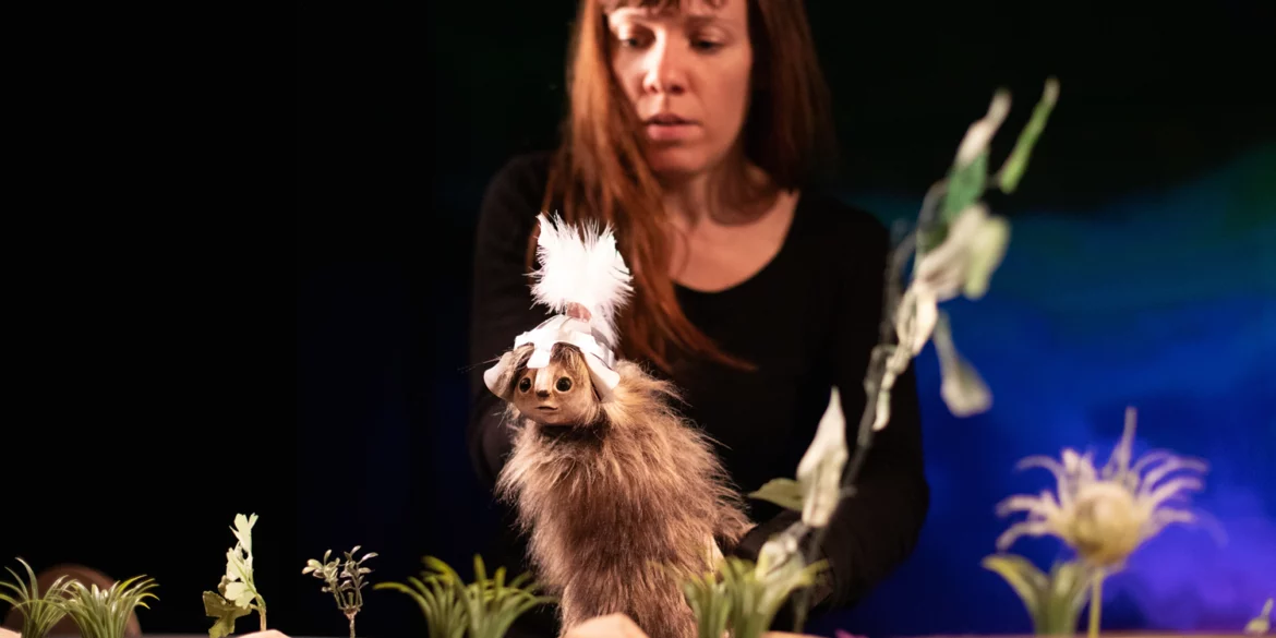 Slash Culture sur les pas Oodaaq theatre marionnettes Genève